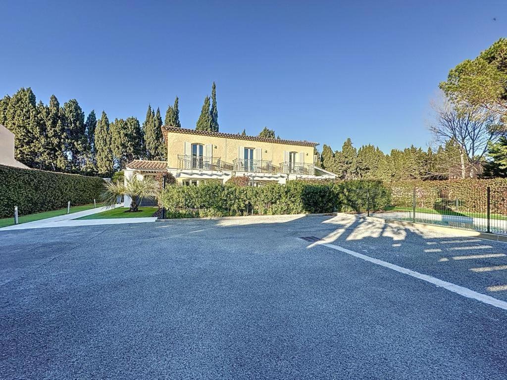 Le Clos De Saint Aygulf Exterior foto